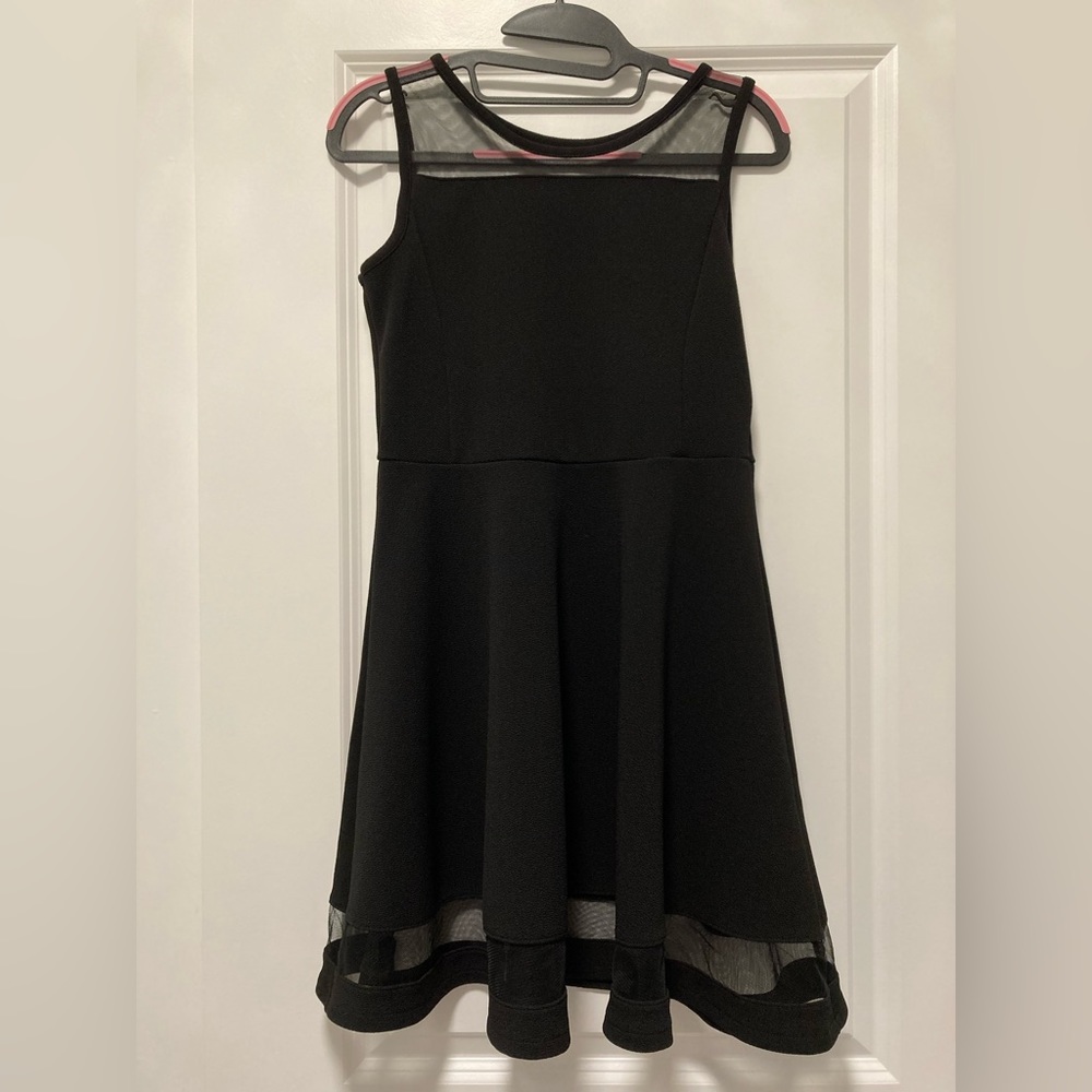 Black Mesh Detailed Dress